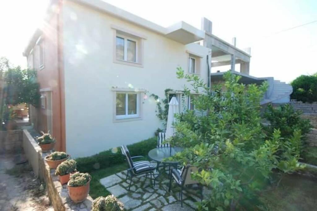 Vila Kaktos 1 Kíssamos Exteriér fotografie